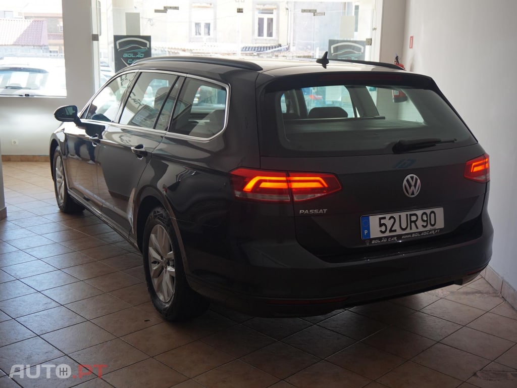 Volkswagen Passat Variant Confortline Auto 2.0 TDI