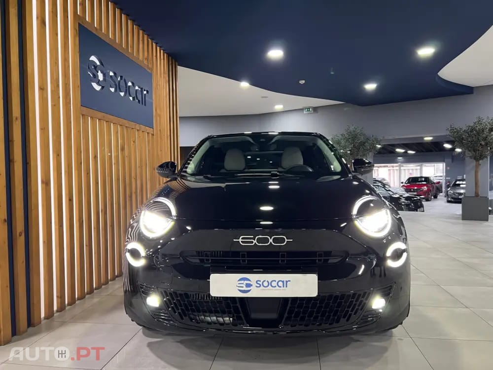 Fiat 600 1.2 Hybrid La Prima
