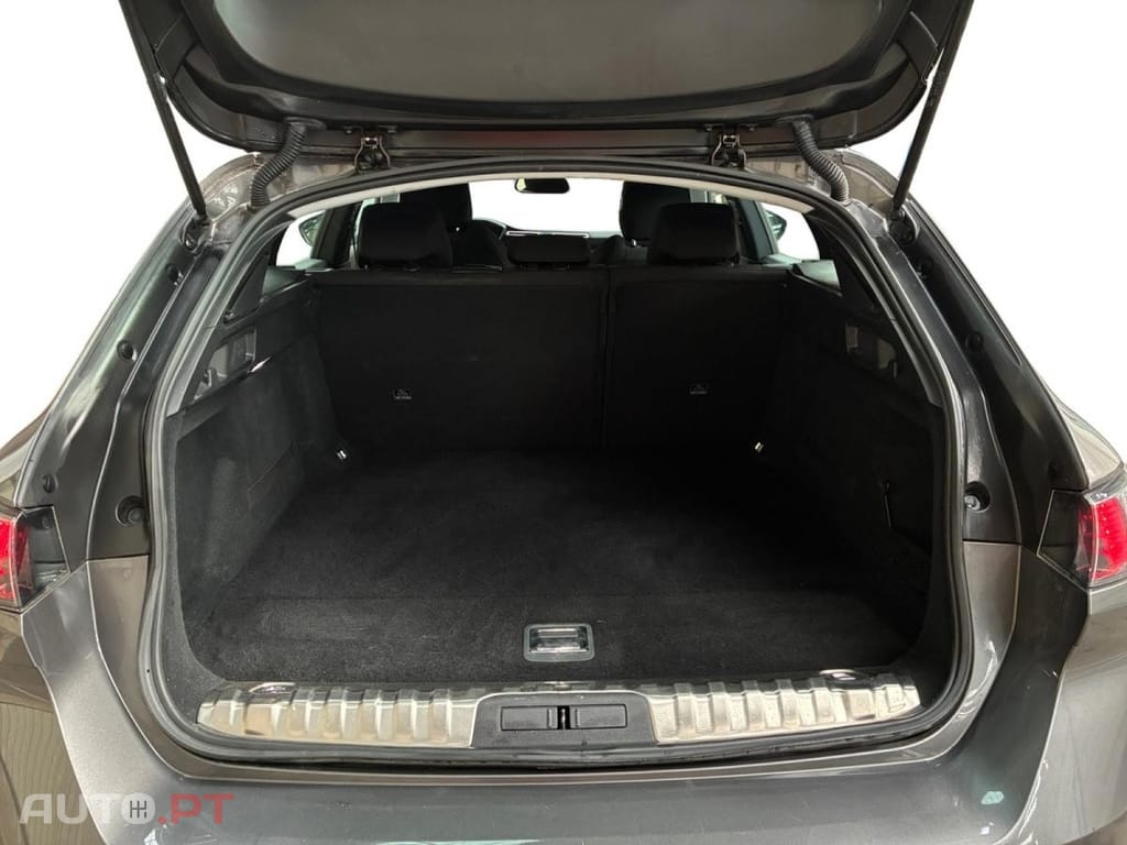 Peugeot 508 SW 1.6 Hybrid Allure Pack e-EAT8