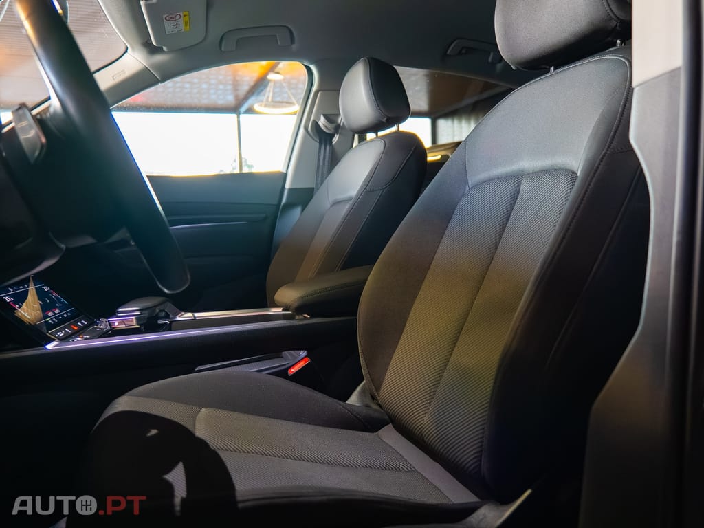 Audi Q8 E-Tron 55 quattro Advanced