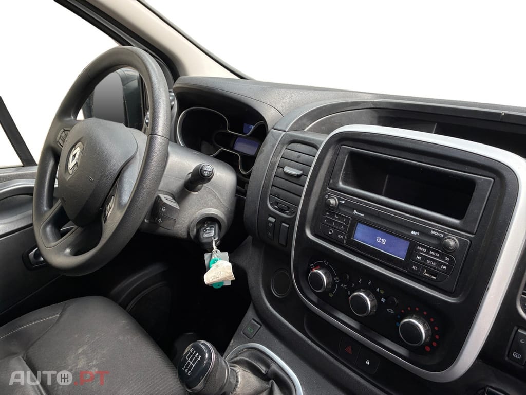 Renault Trafic 2.0 dCi L2H1 1.3T