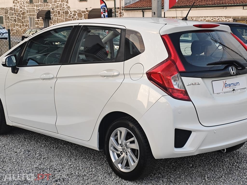 Honda Jazz 1.3 I-VTEC Elegance