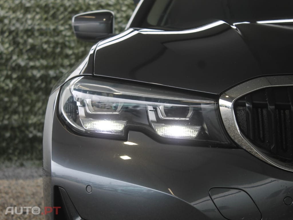 BMW 330 e Corporate Edition Auto