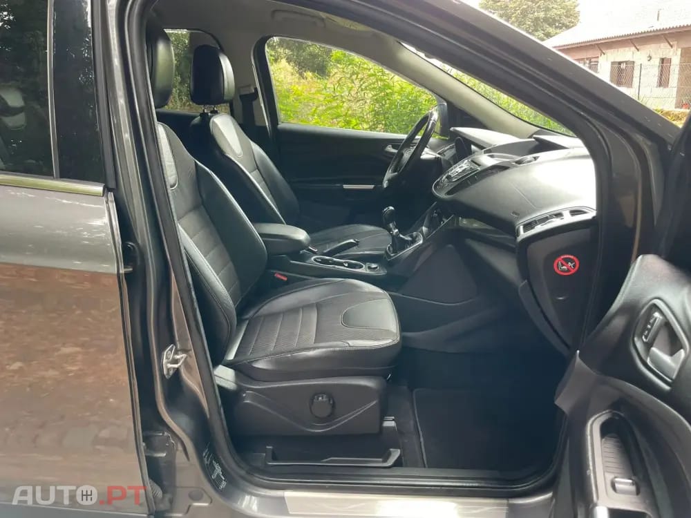 Ford Kuga 2.0 TDCi Titanium