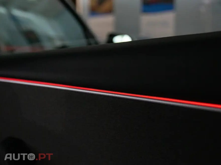 Tesla Model 3 Tração Traseira Premium