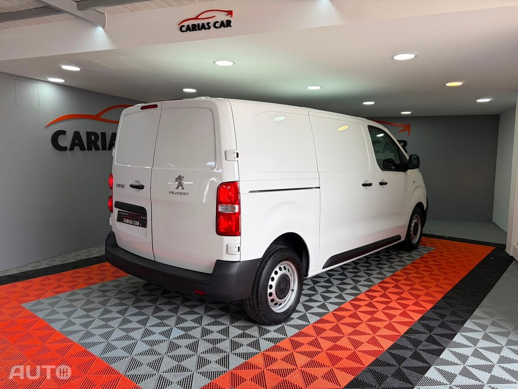 Peugeot Expert 1.5 BlueHDi L2H1 Pro Standard