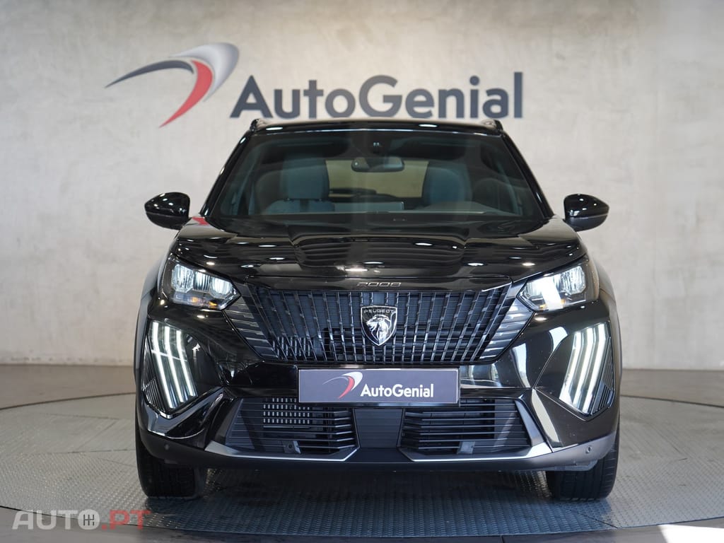 Peugeot 2008 1.2 PureTech Allure EAT8