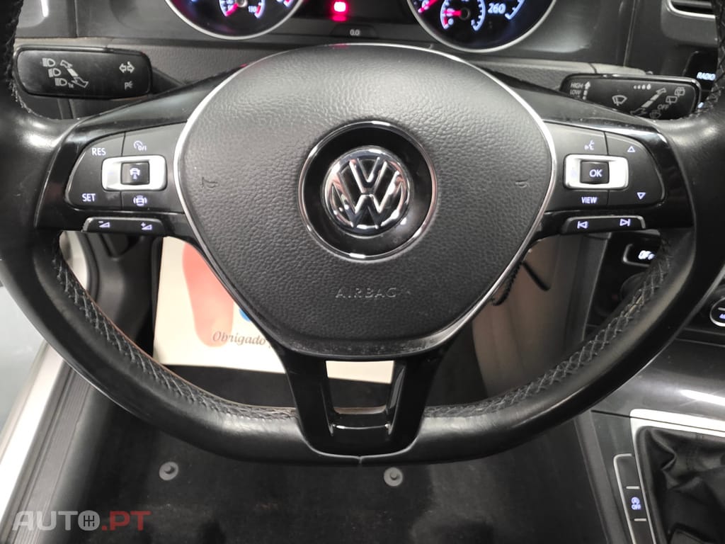 Volkswagen Golf 1.6 TDI Confortline