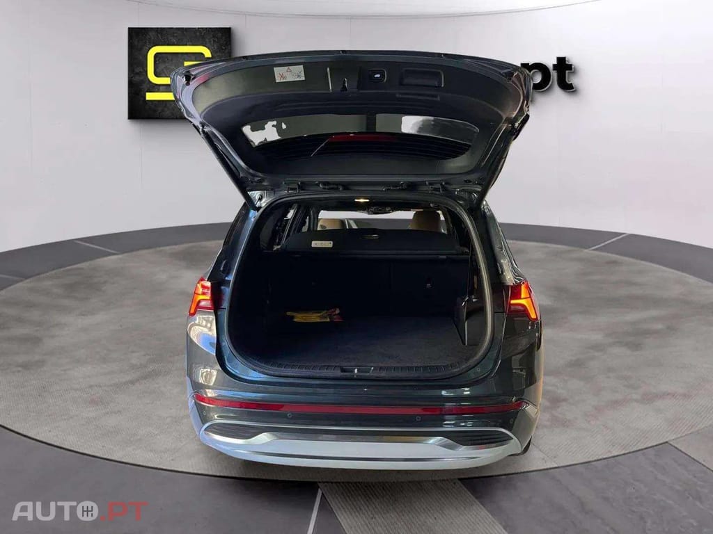 Hyundai Santa Fe Vanguard Luxury