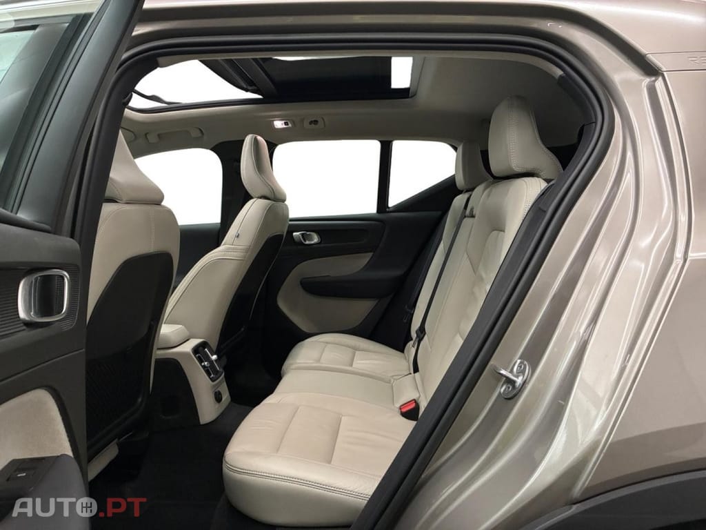 Volvo XC40 1.5 T5 PHEV Luxury Inscription DCT7