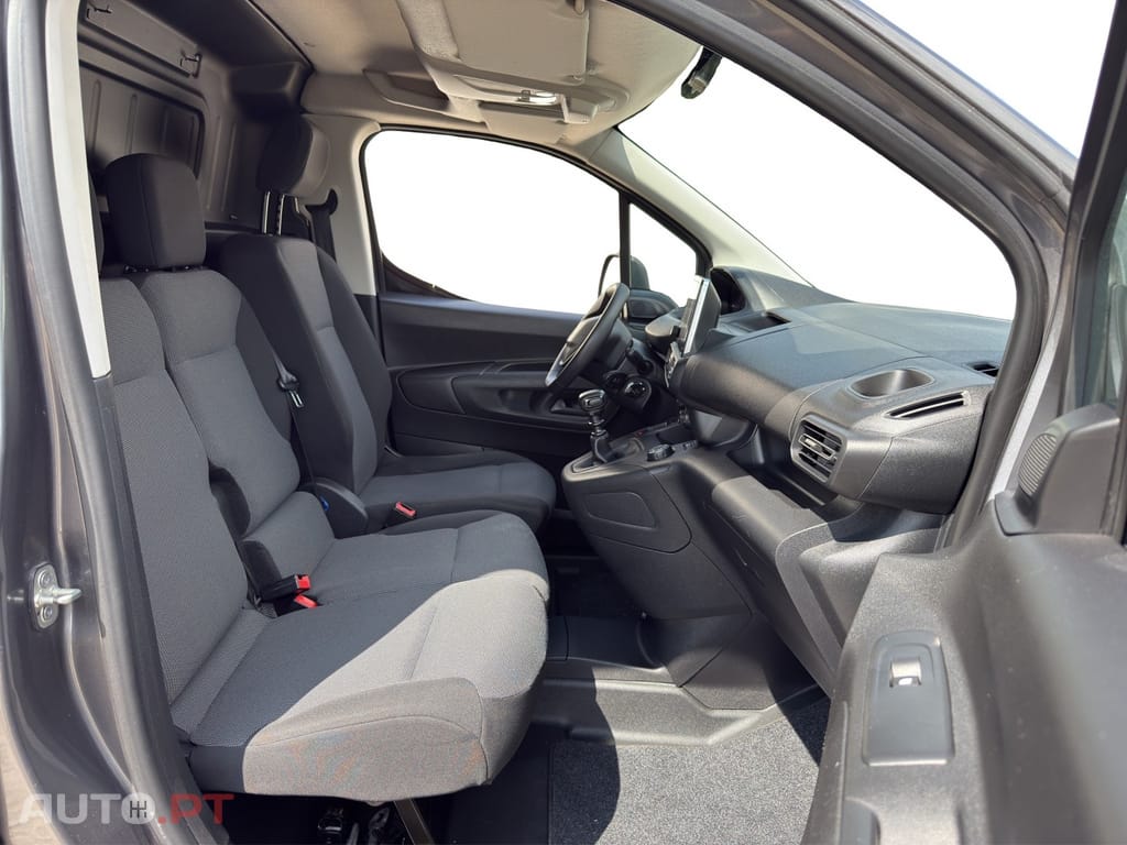 Peugeot Partner FlexCab BlueHDi 130 L2 EHZ S&S Pro