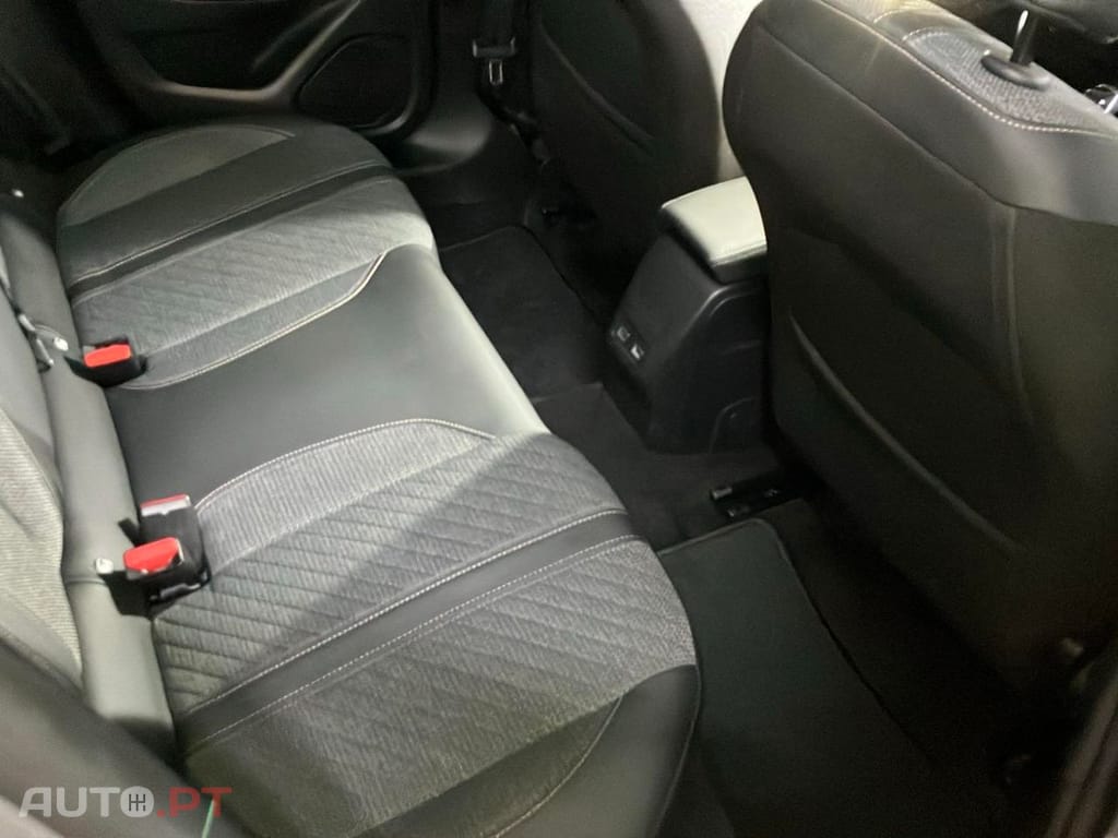 Peugeot 208 1.2 PureTech Allure