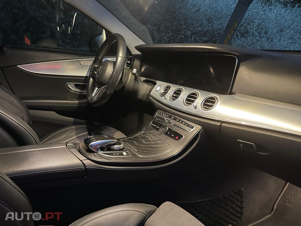 Mercedes-Benz E 300 de Avantgarde