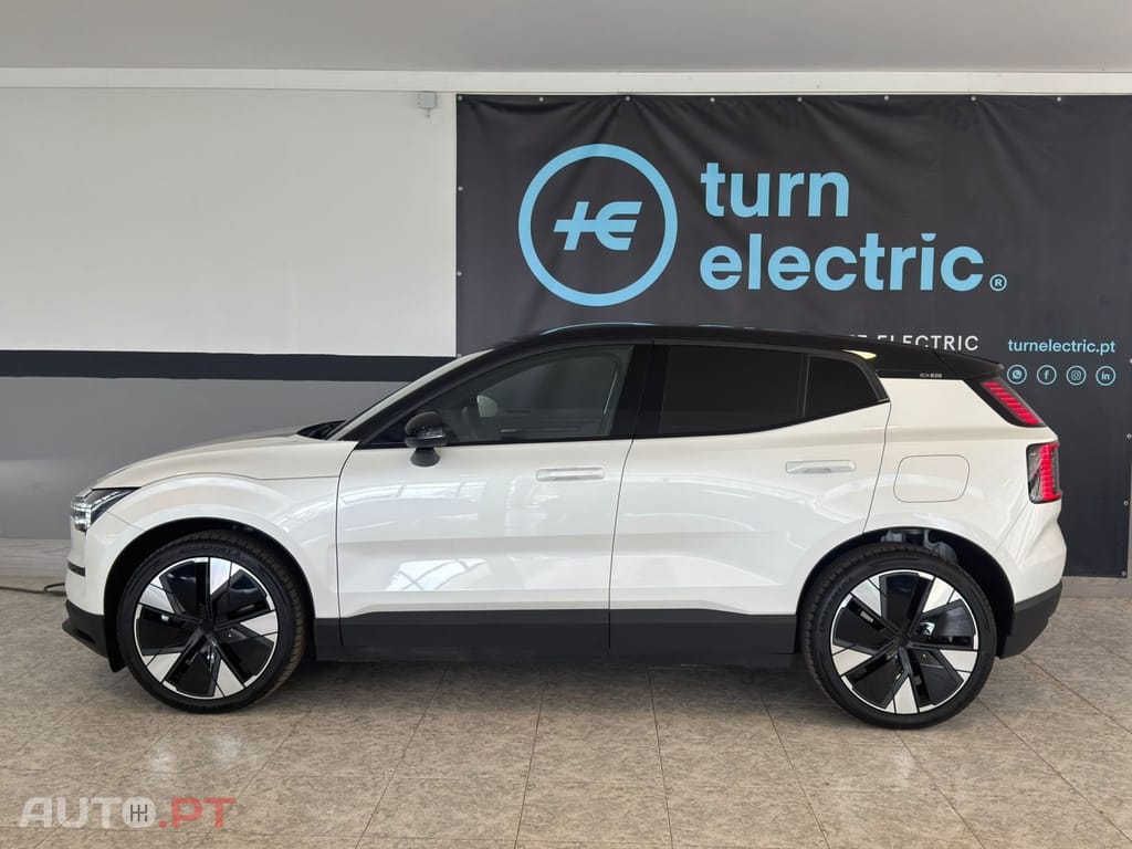 Volvo EX30 69 kWh Twin Motor Plus