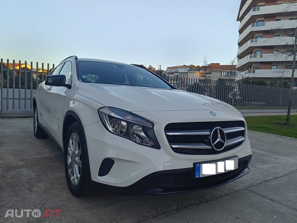 Mercedes-Benz GLA 180 d Style