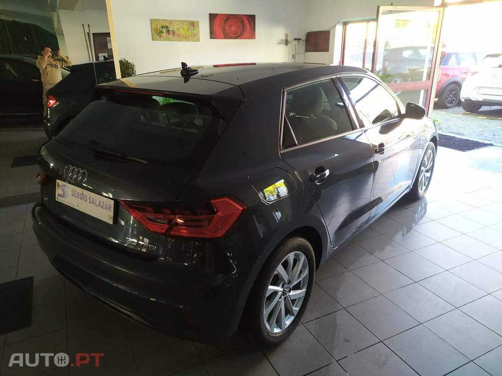 Audi A1 1.0 TSFI 30 116 CV