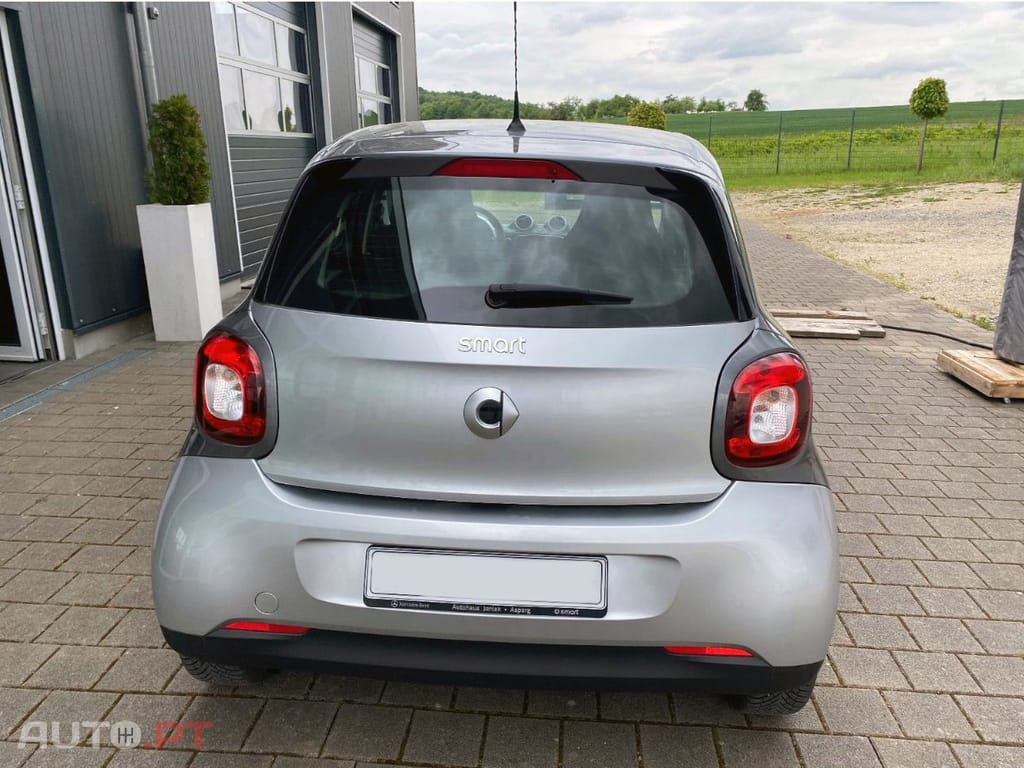 Smart ForFour 4 Lug