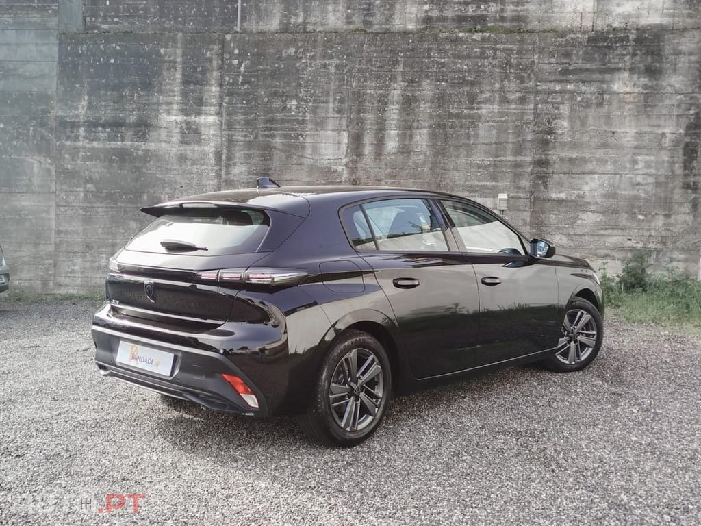 Peugeot 308 PureTech 130 EAT8 Active Pack