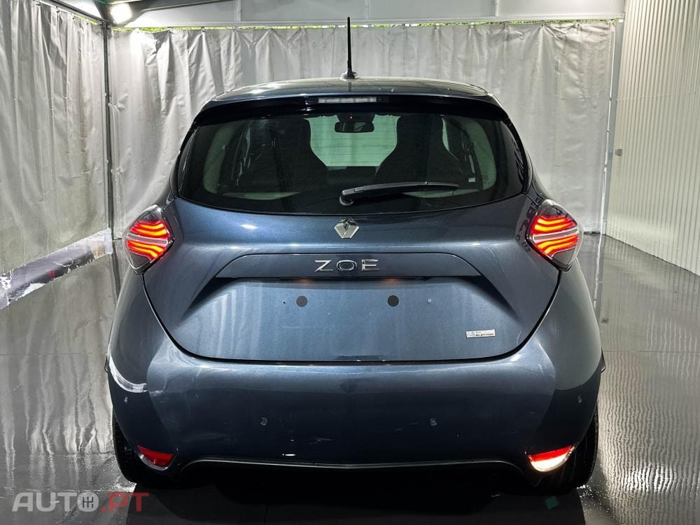 Renault Zoe (c/ Bateria) EV50 135hp Techno
