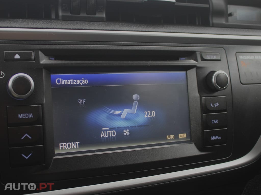 Toyota Auris 1.4 D-4D Exclusive