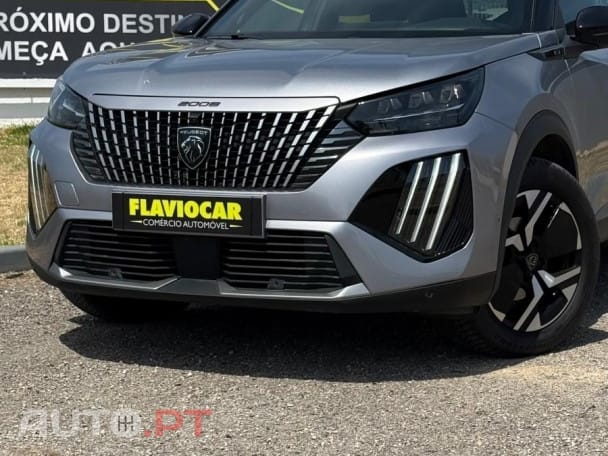 Peugeot 2008 PureTech 130 EAT8 GT