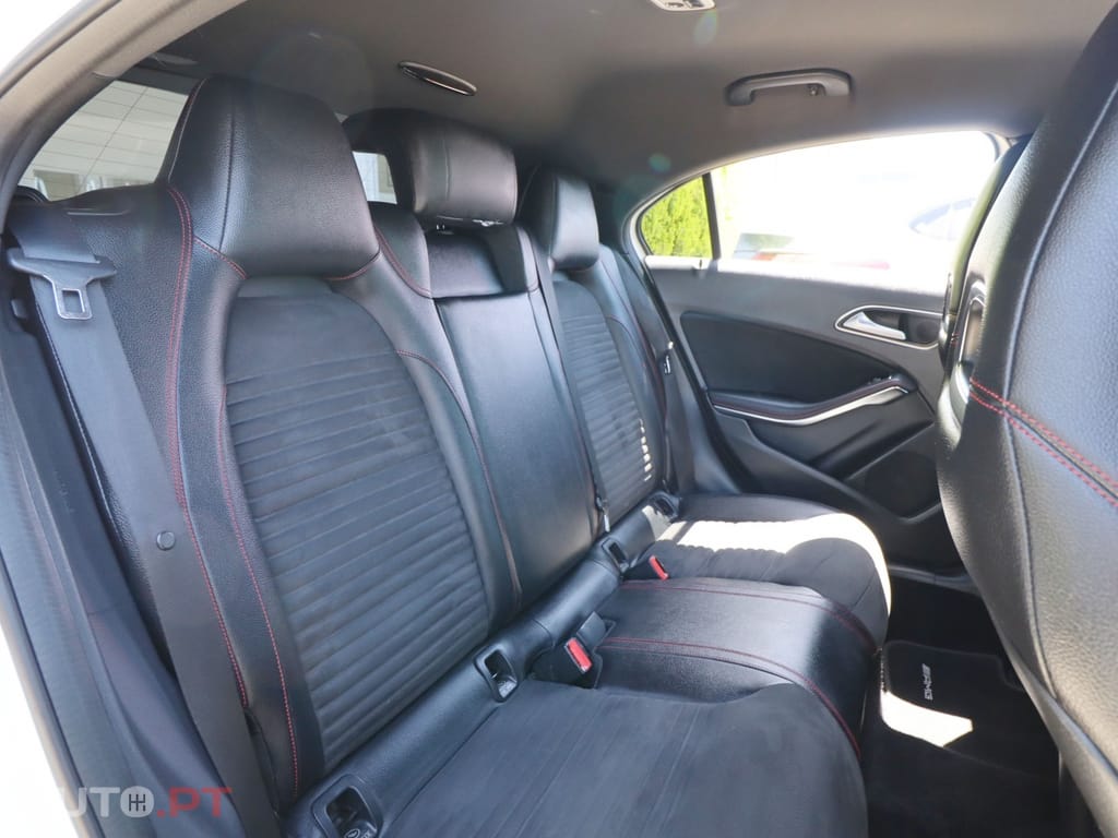 Mercedes-Benz A 200 d AMG Line Aut.