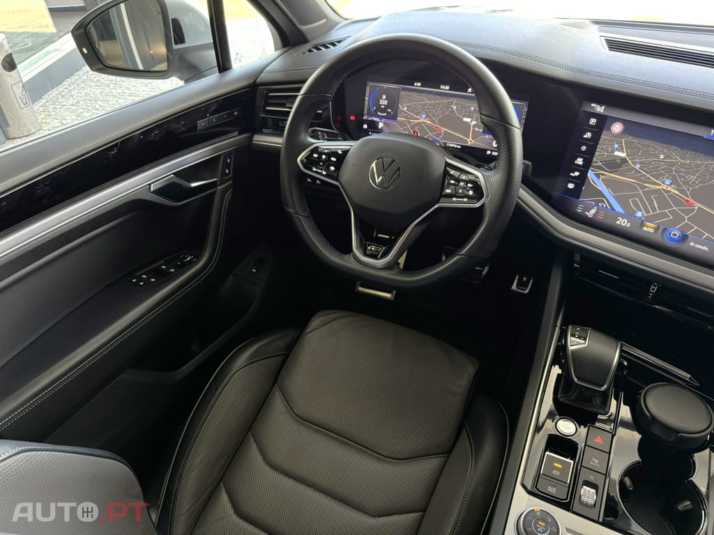 Volkswagen Touareg 3.0 TDI V6 R-Line