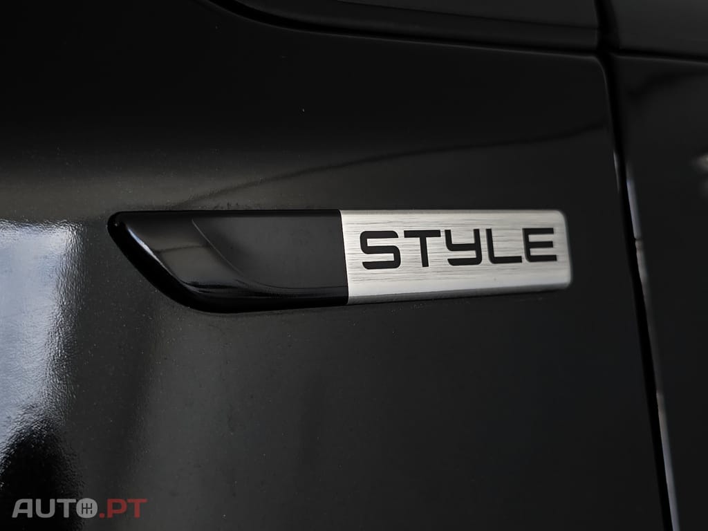 Peugeot 2008 1.6 BlueHDi Style
