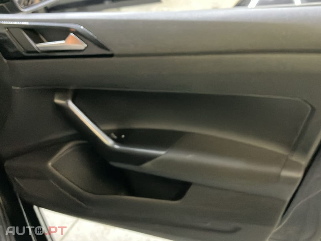 Volkswagen Polo 1.0 TSI Life DSG