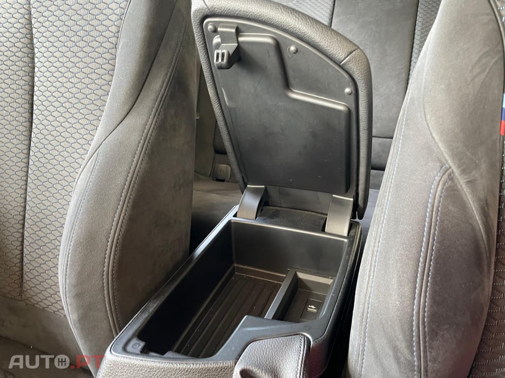 BMW 118 i Pack M Auto