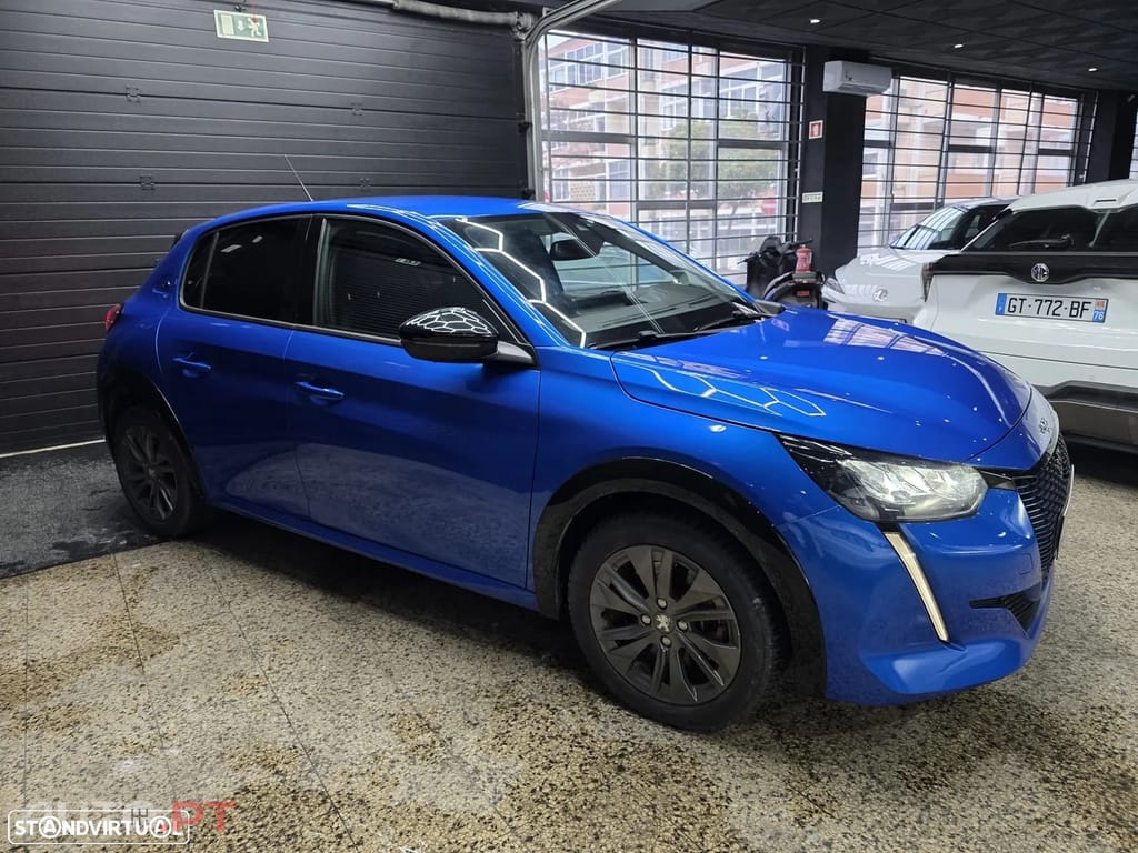 Peugeot E-208 50 kWh Allure Pack