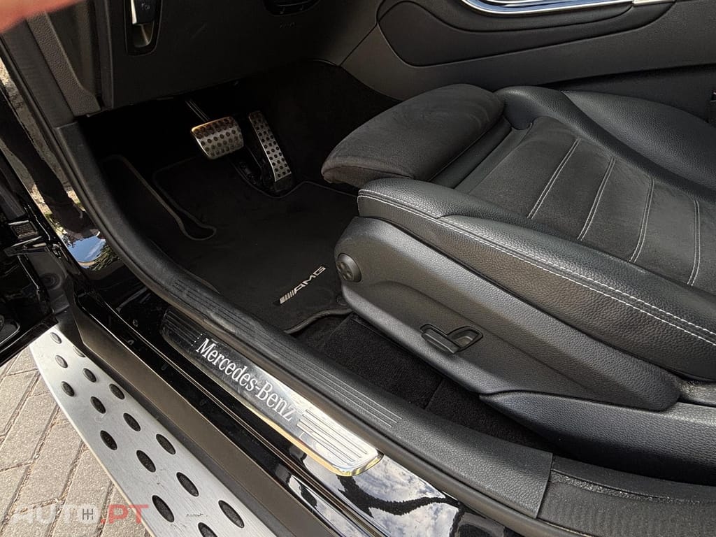 Mercedes-Benz GLC 300 de 4Matic 9G-TRONIC AMG Line
