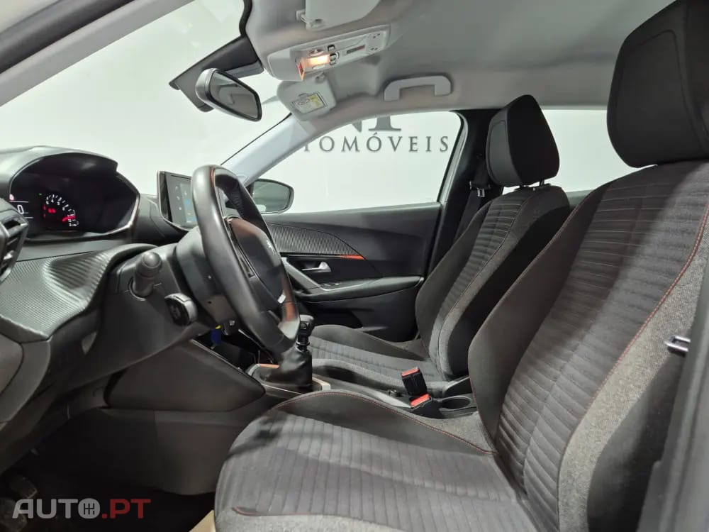 Peugeot 2008 1.5 BlueHDi Active