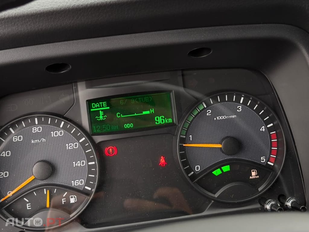 Mitsubishi Canter 3 S 15 TRI-BASCULANTE