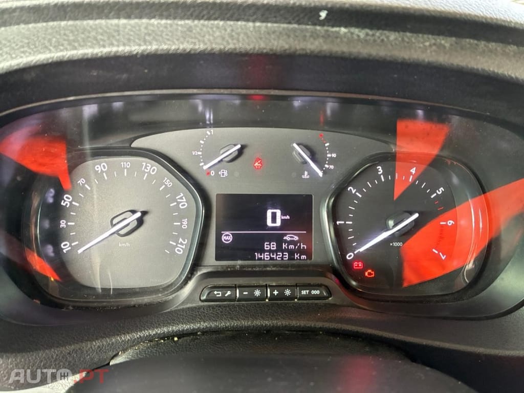 Peugeot Expert 2.0 BlueHDi Long Ashpalt