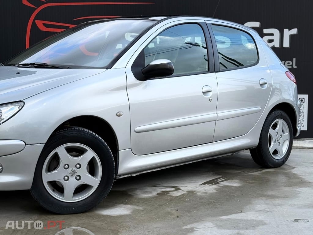 Peugeot 206 1.1