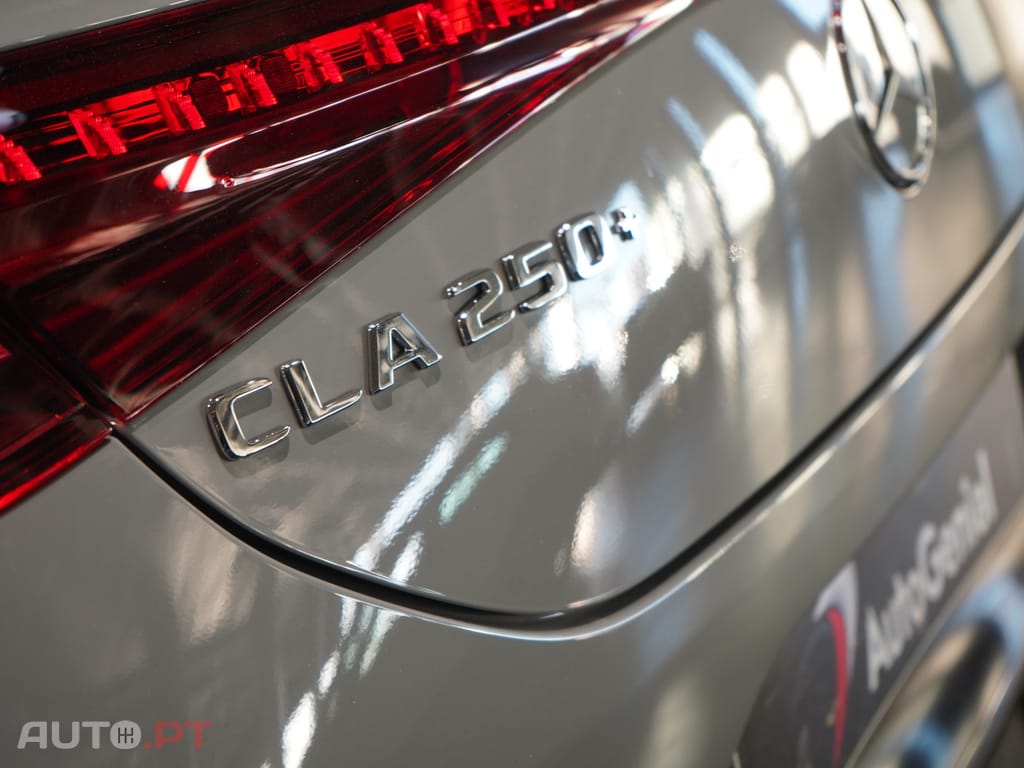 Mercedes-Benz CLA 250 com tecnologia EQ