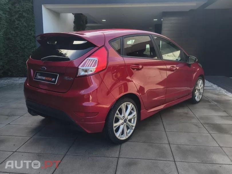 Ford Fiesta 1.0 EcoBoost S&S ST-LINE