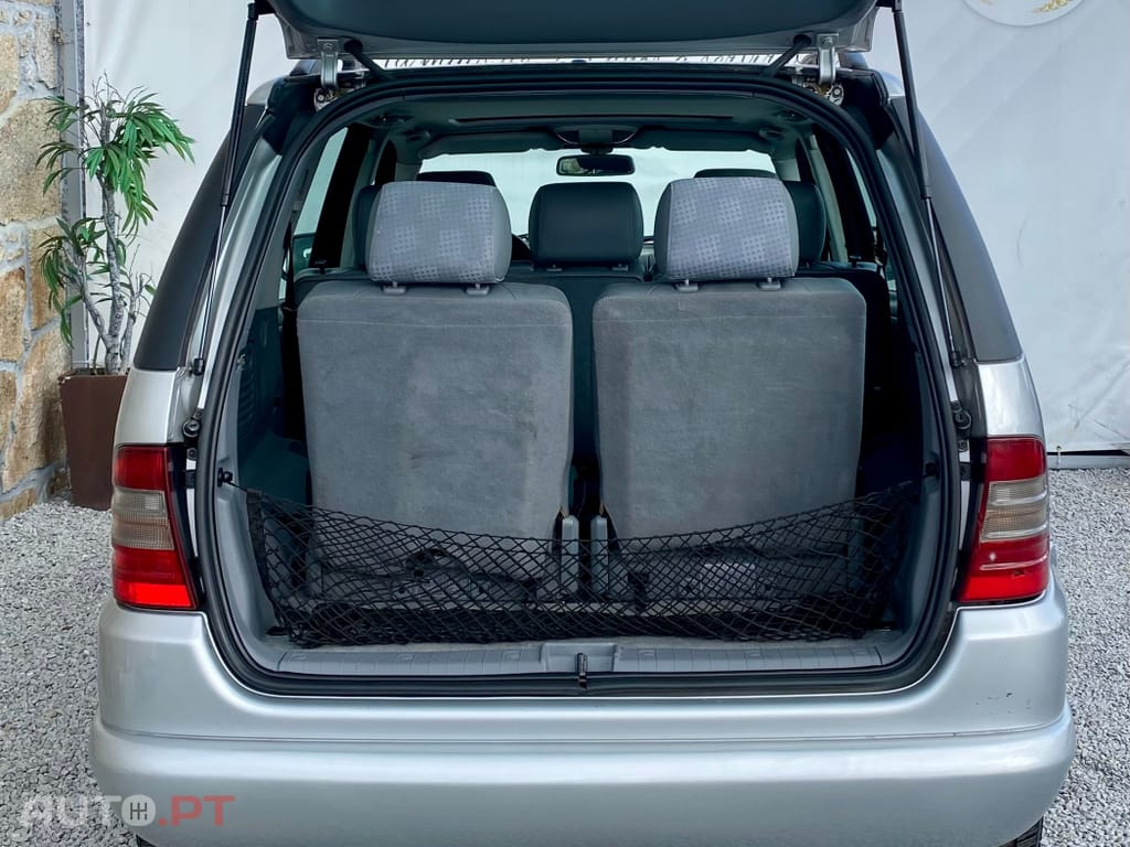 Mercedes-Benz ML 270 CDI 7 Lugares