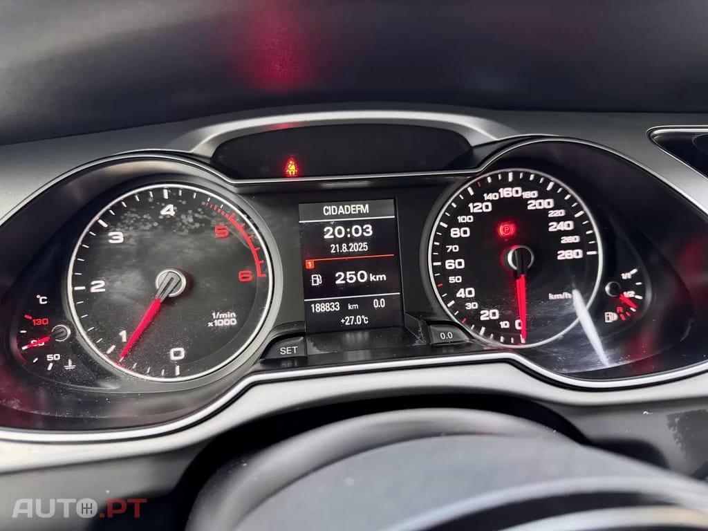 Audi A4 Avant 2.0 TDI S-line