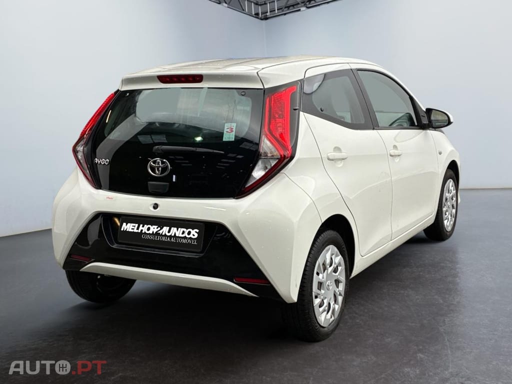 Toyota Aygo 1.0 X-Play