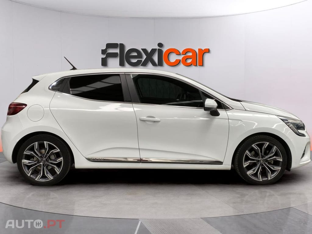 Renault Clio 1.6 E-Tech Exclusive