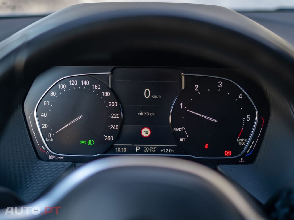 BMW 216 d Pack Desportivo M