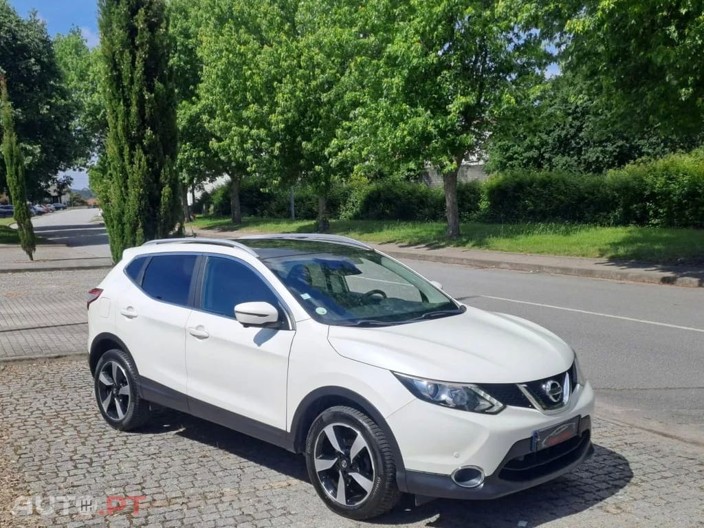 Nissan Qashqai 1.5 dCi N-Connecta