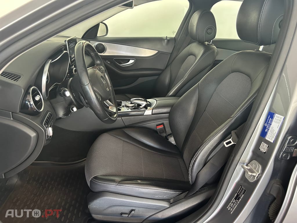 Mercedes-Benz C 300 BlueTEC Hybrid Avantgarde+