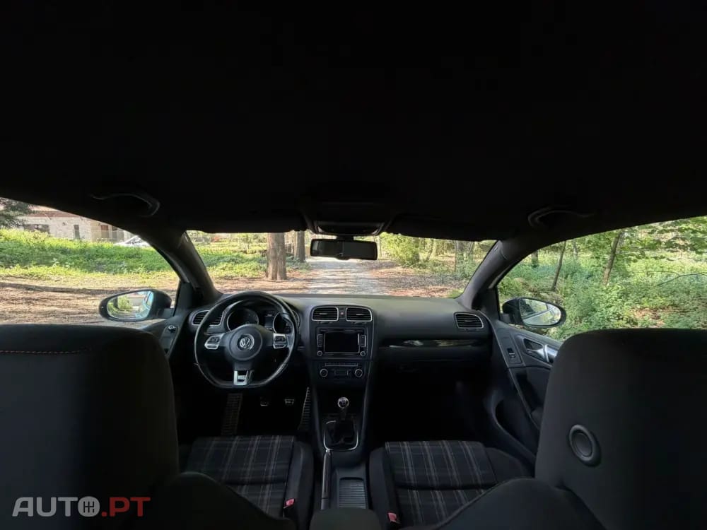 Volkswagen Golf 2.0 TSi GTI