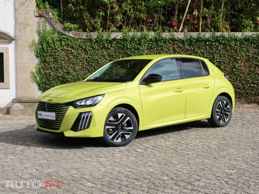 Peugeot E-208 50 kWh Style