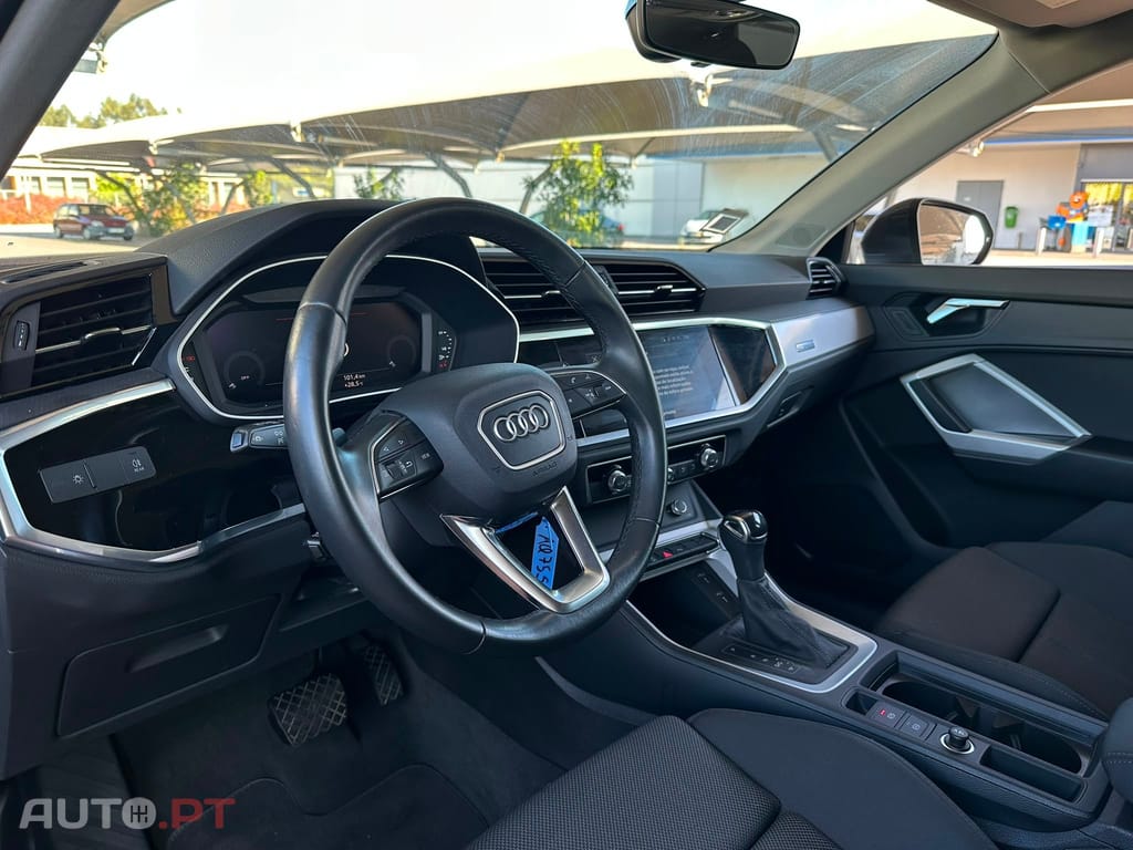 Audi Q3 35 TFSI S tronic