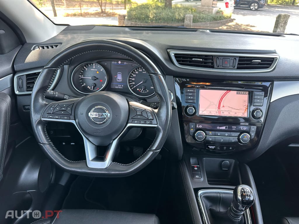 Nissan Qashqai 1.5 dCi Tekna Premium