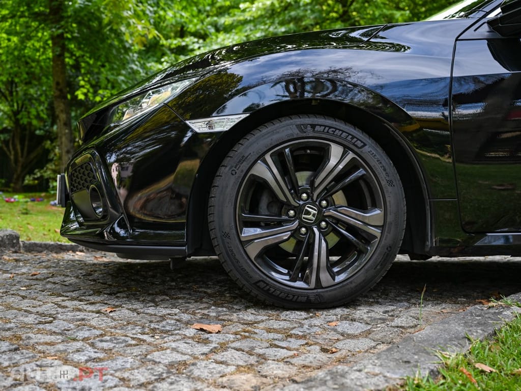 Honda Civic 1.0 i-VTEC Executive